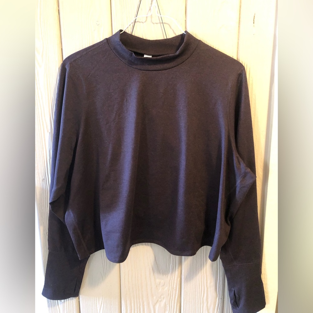 Mock neck crop top